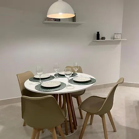 Lindo Apartamento No Setor Bueno- Todo Reformado - Tudo Novinho -Sua Busca Termina Aqui Goiania Exterior photo
