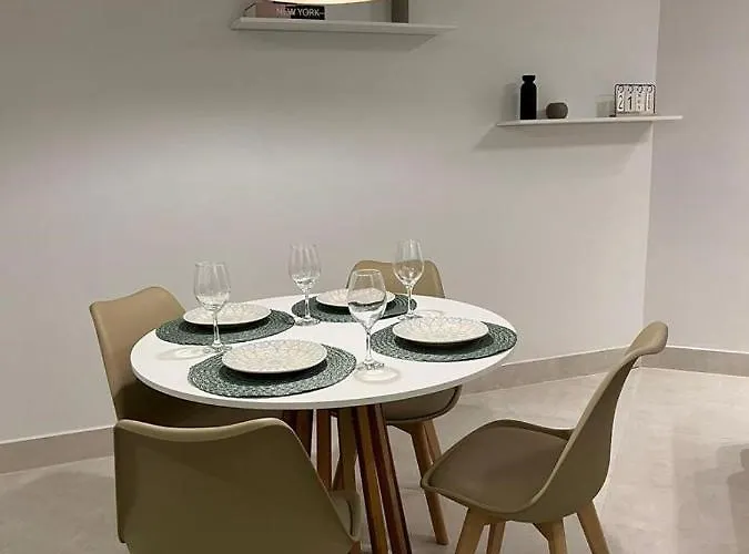 Lindo Apartamento No Setor Bueno- Todo Reformado - Tudo Novinho -Sua Busca Termina Aqui