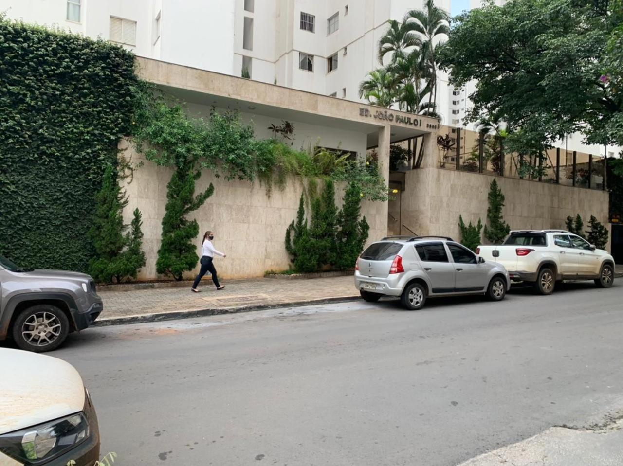 Apartment Lindo No Setor Bueno- Todo Reformado - Novinho -sua Busca Termina Aqui *